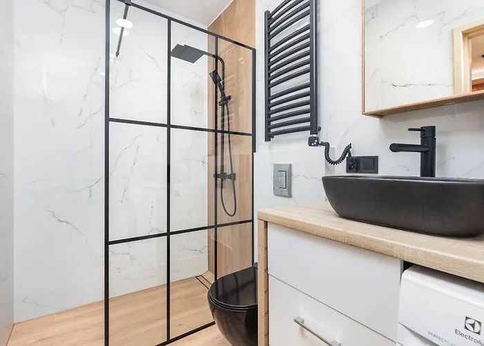 Bm Waly Chrobrego Radogoska Parking Free * Stettin